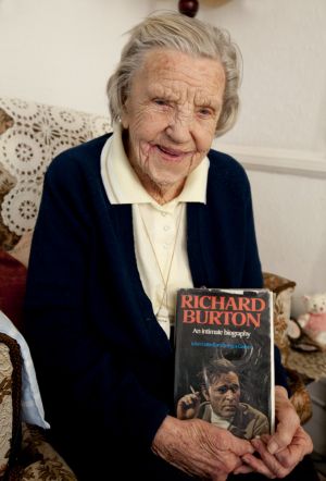 betty smith 101 years old richard burton dec 2012 sm.jpg